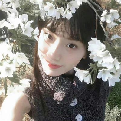 挨及皇后秘史
